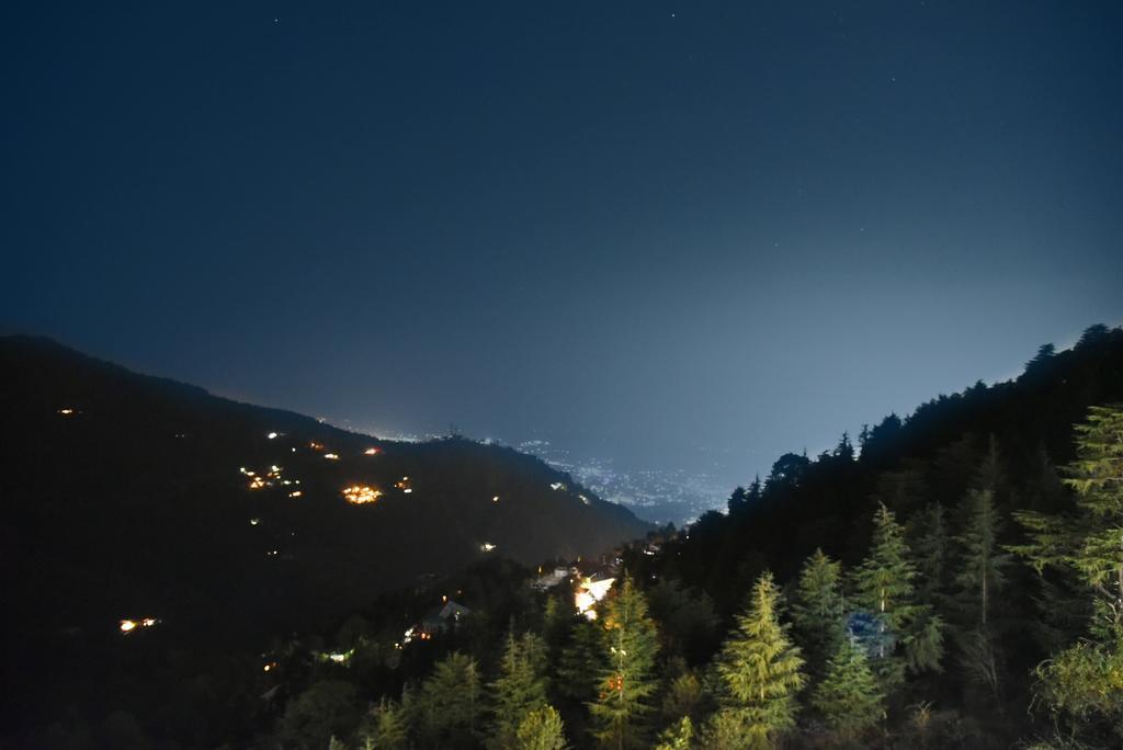 Hotel Varuni Mcleodganj Dharamsala Zewnętrze zdjęcie