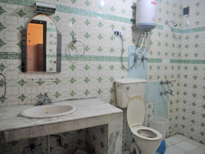 Hotel Varuni Mcleodganj Dharamsala Zewnętrze zdjęcie