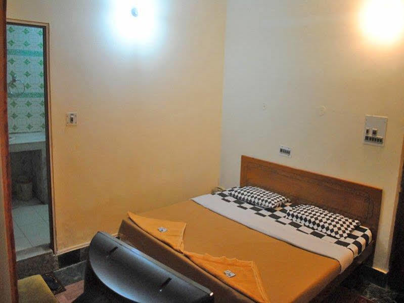 Hotel Varuni Mcleodganj Dharamsala Zewnętrze zdjęcie
