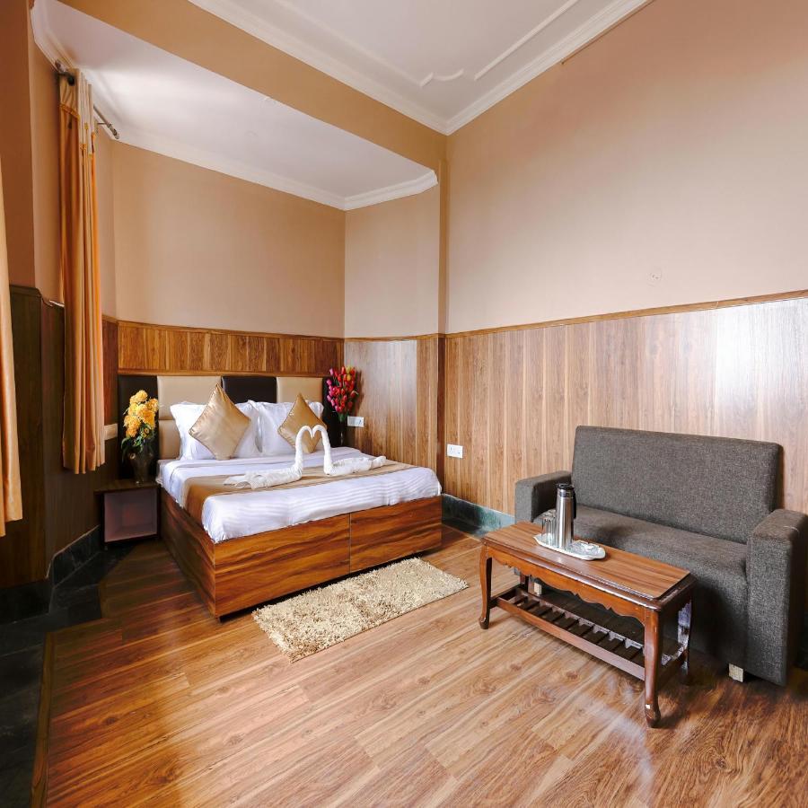 Hotel Varuni Mcleodganj Dharamsala Zewnętrze zdjęcie