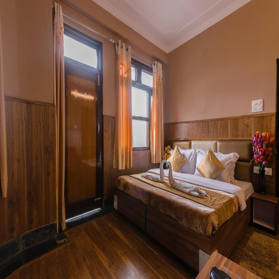 Hotel Varuni Mcleodganj Dharamsala Zewnętrze zdjęcie