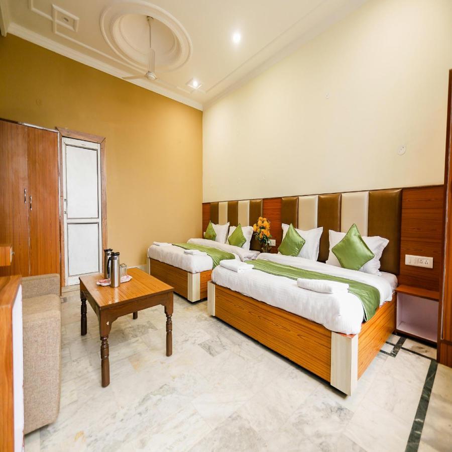 Hotel Varuni Mcleodganj Dharamsala Zewnętrze zdjęcie